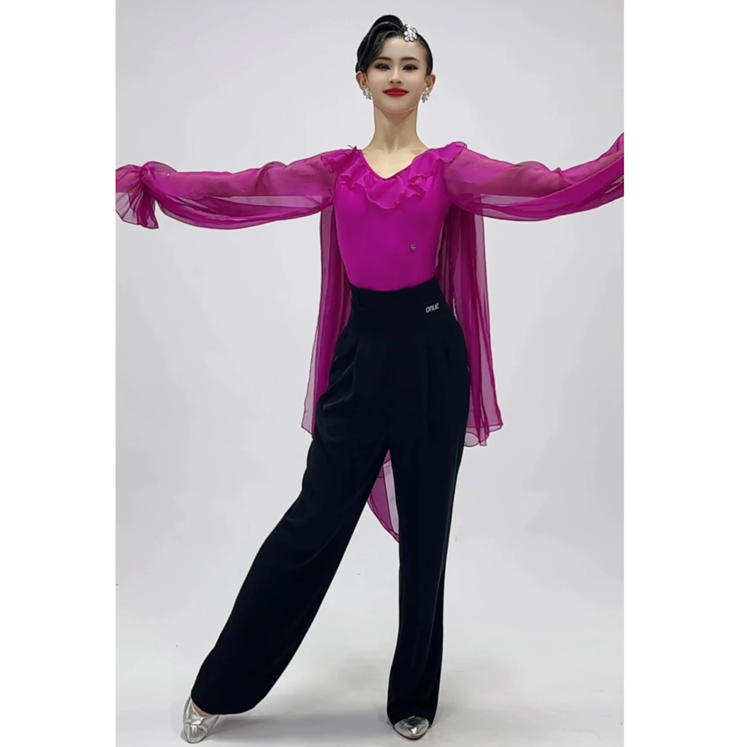 Różowe czerwone topy do tańca towarzyskiego, kostiumy do występów latynoamerykańskich, damskie ubrania do walca, odzież do salsy, topy do ćwiczeń BL16460