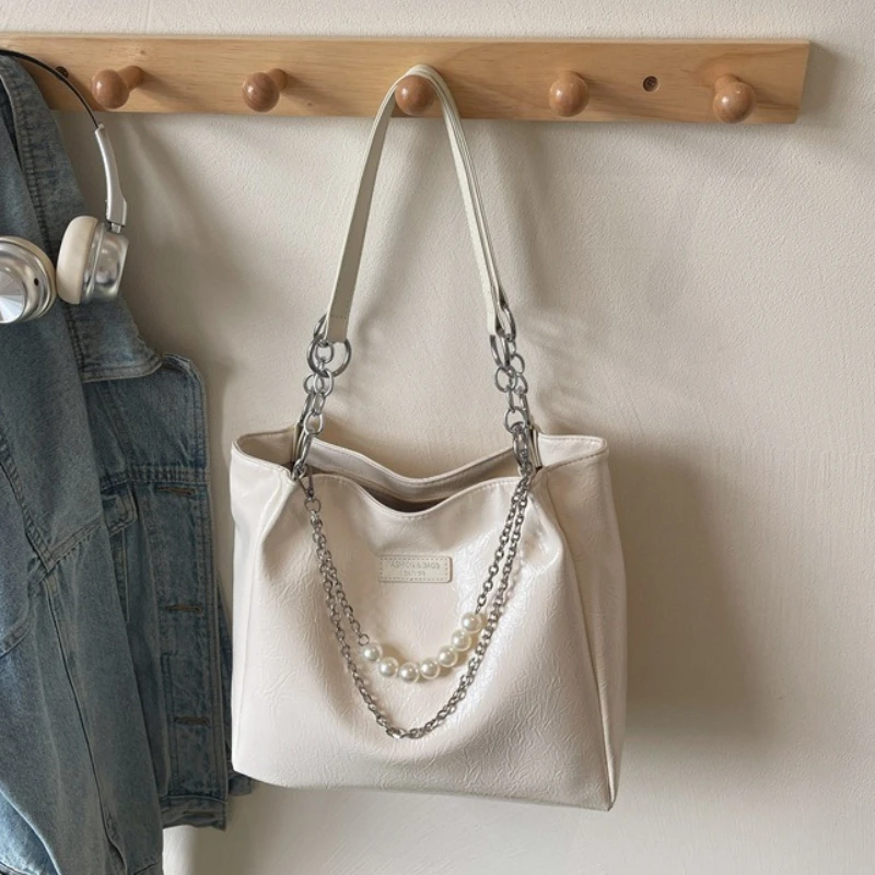 

Solid Color Pu Leather Women's Shoulder Bag Sweet Pearl Chain Ladies Casual Tote Large Capacity Portable College Girls Handbags