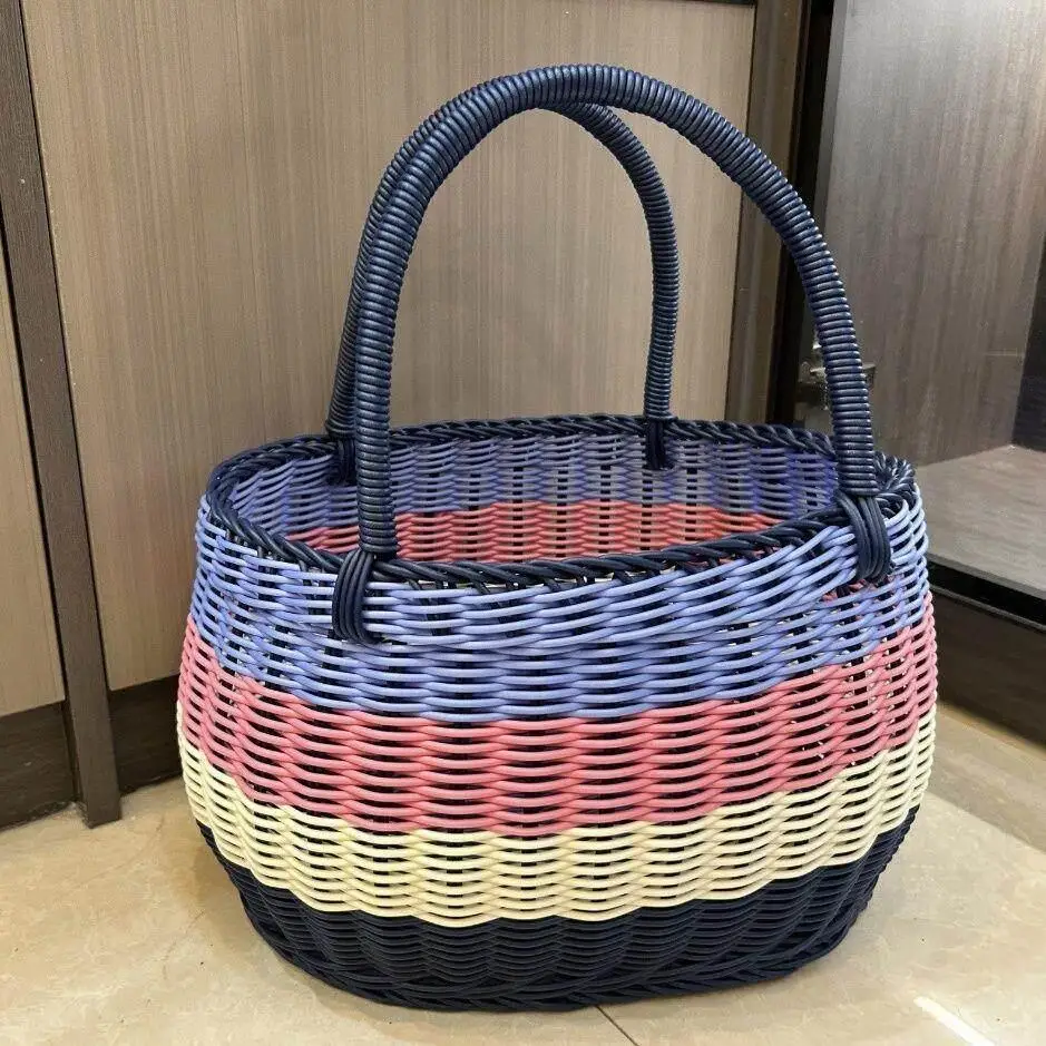 

Handwoven Plastic Shopping Basket Egg Basket Flower Basket Harvesting Basket Fashionable Handmade Basket for Home Organization