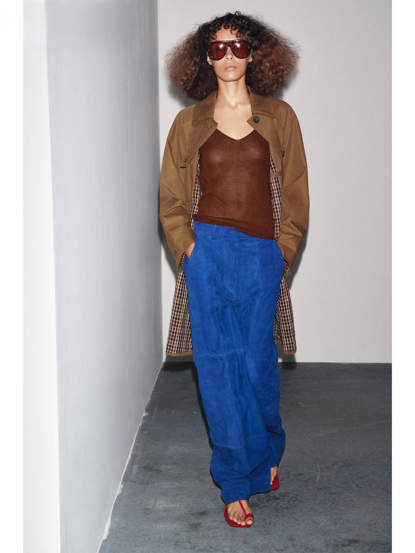 

ZAPRHA Autumn 2025 Women's Vintage Loose Long Sve Turn-down Collar Mid-length Coat Single Button Commute Sle Pure Color