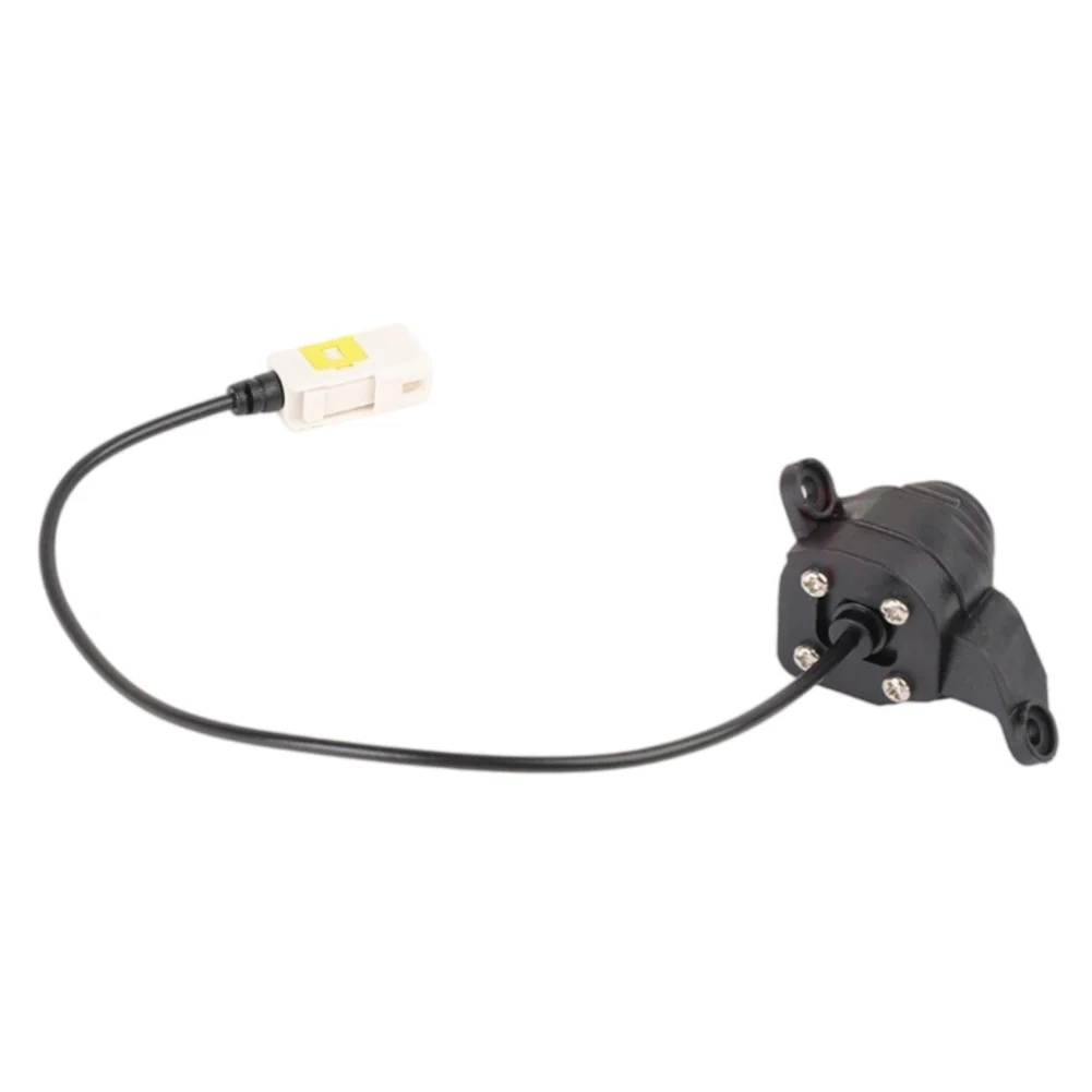 Wide Angle Lens Car Backup Camera For Confident Nighttime Parking 12V Voltage System Blind Spot Reduction Precision Sealing