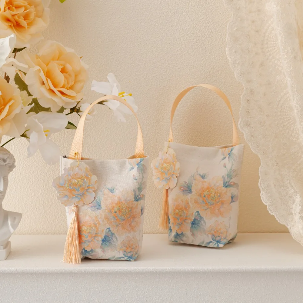 Printing Flower Tassel Wrist Bag Temperament Storage Bag Wedding Candy Bag Jewelry Packing Make Up Pouch Festive Sugar Box
