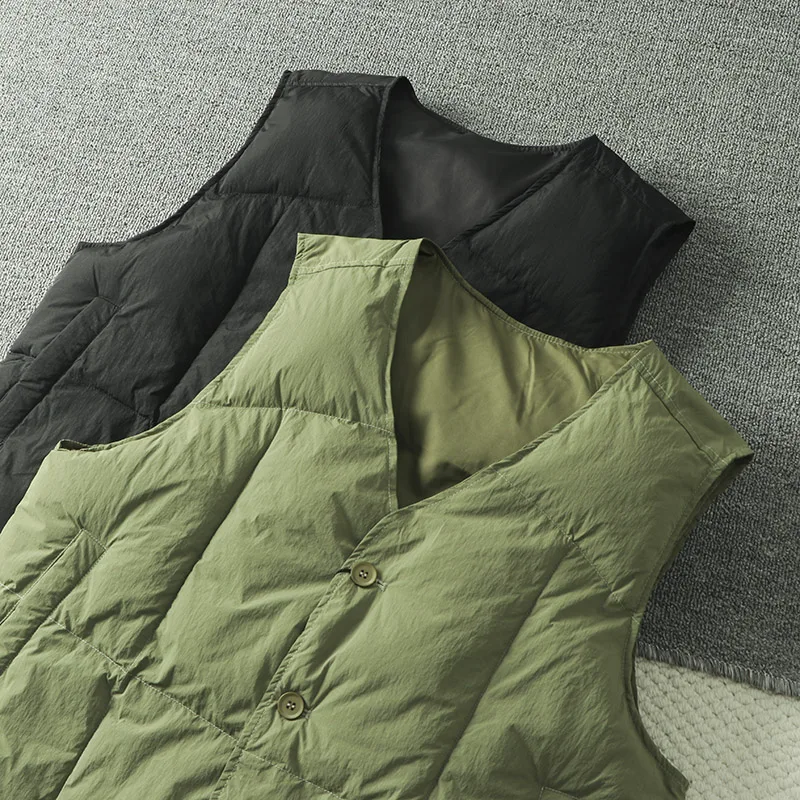 Durable Thickened Windproof Waterproof Men's Outdoor Casual Vest Winter Warm V-Neck Cotton Leisure Standard Fit Youth ODM Order