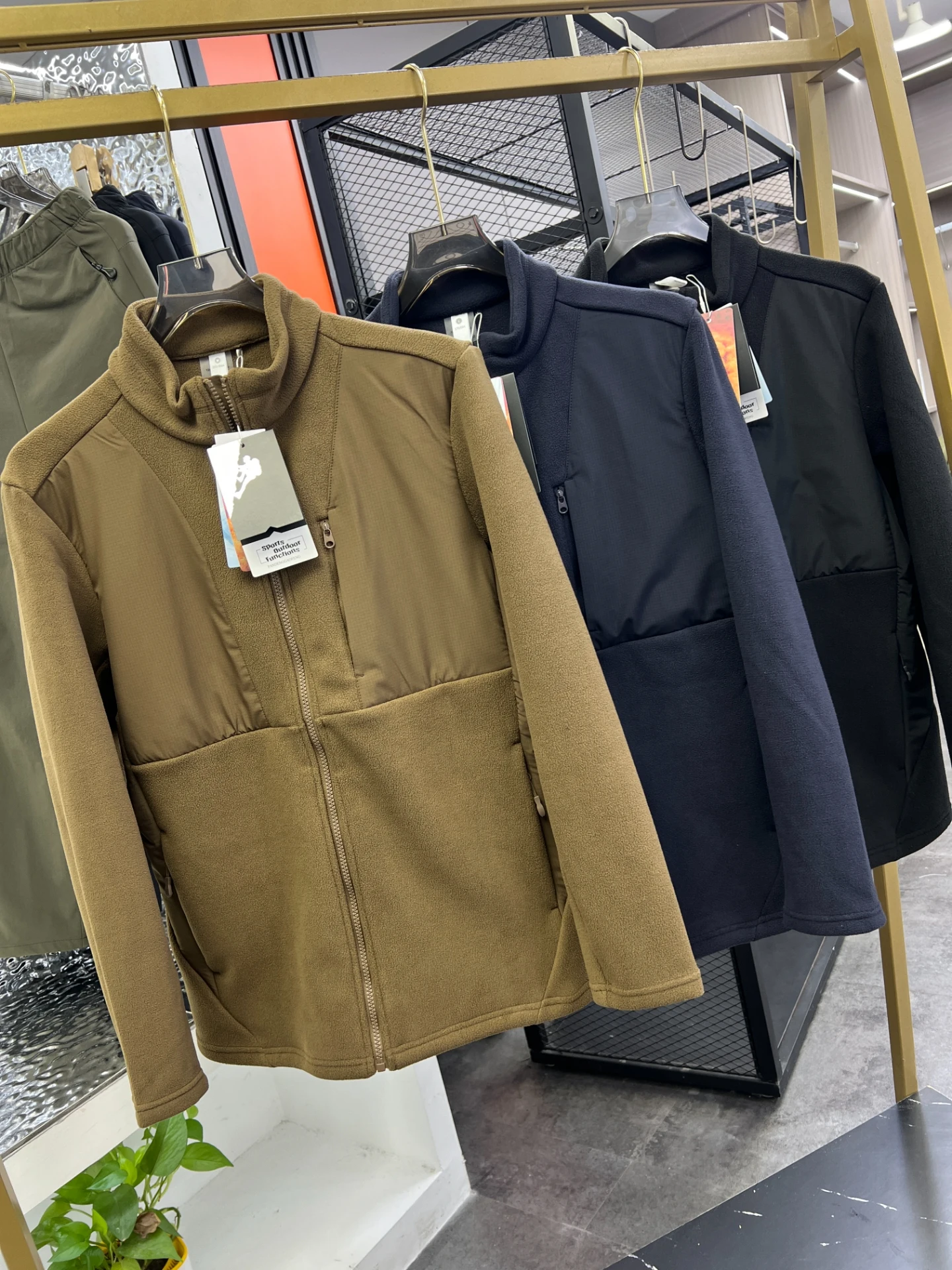 

Double-Sided Fce Jaet Men's Warm Outdoor Sports Casual Stand Collar Coat Thiened Polyester Fiber Long Sve Zipper