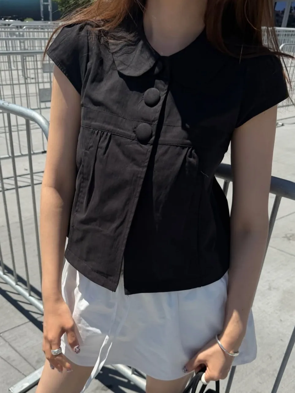 

Chic Retro Doll Collar Short Sleeve Black Shirt Women's Japanese Style Design Anti-Aging Short Length Korean Fit Blouse