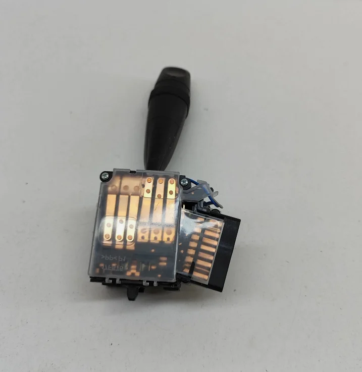 Original Headlight Fog Light Turn Signal Switch For Suzuki Swift 2012-2025 37210-61M50 3721061M50