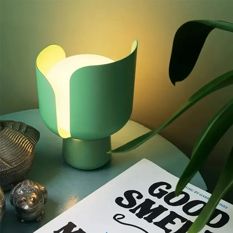 Nordic Designer Macaron Colorful Rotating Petal Table Lamp Living Room Bedroom Desk Children's Room Decoration Atmosphere Light