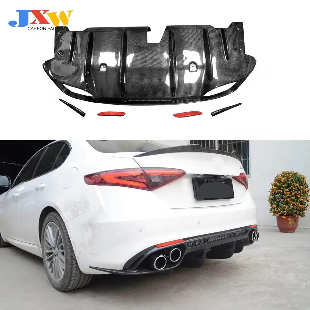 

Carbon Fiber Car Rear Bumper Diffuser Lip Spoiler for Alfa Romeo Giulia Sedan 4 Door 2017 - 2020 Car Styling Body Kit