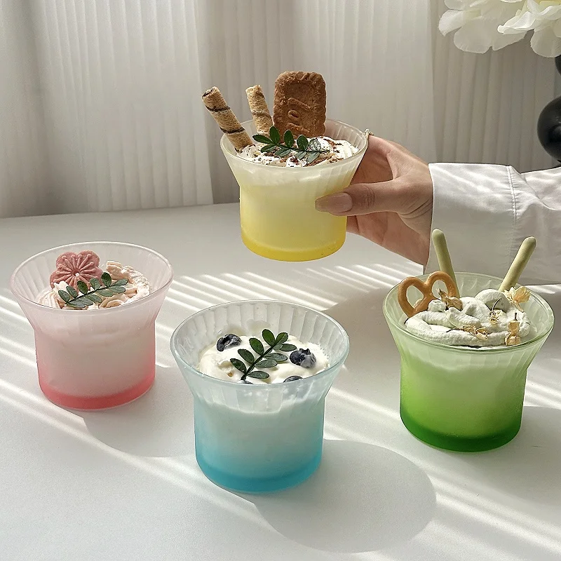 Wide Mouth Coloured Dessert Cups Household Summer Milkshake Glass Mugs Yoghurt Ice Cream Hand-held Cup Drinking Utensils