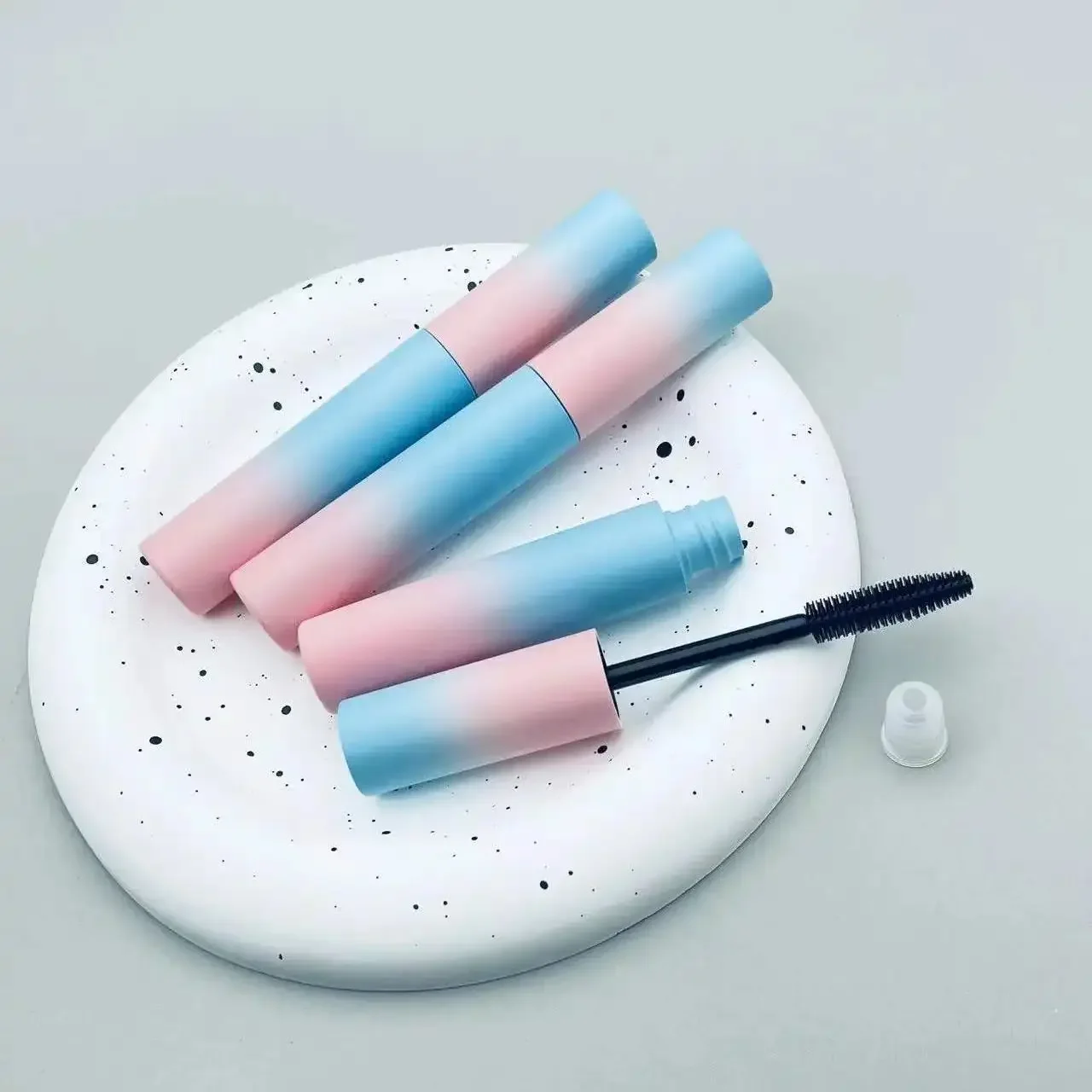 10ml Mascara-Tuben Großpackung Leere Mattierte Wimperncreme Nachfüllbare Flasche Kosmetikverpackungsbehälter Weißer Deckel – Detail 4