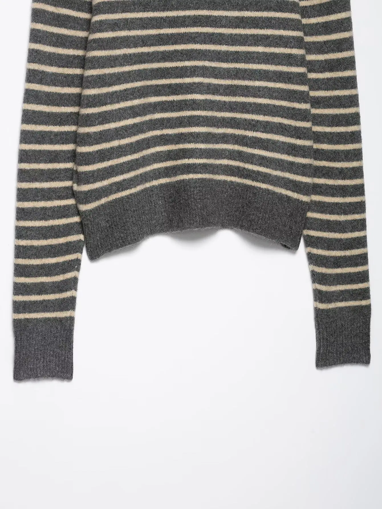 เสื้อไหมพรมผู้หญิงแบบใหม่ แฟชั่นฤดูใบไม้ร่วง/ฤดูหนาว แขนยาว ติดกระดุม ลายทาง สไตล์หรูหรา แนวสตรีท