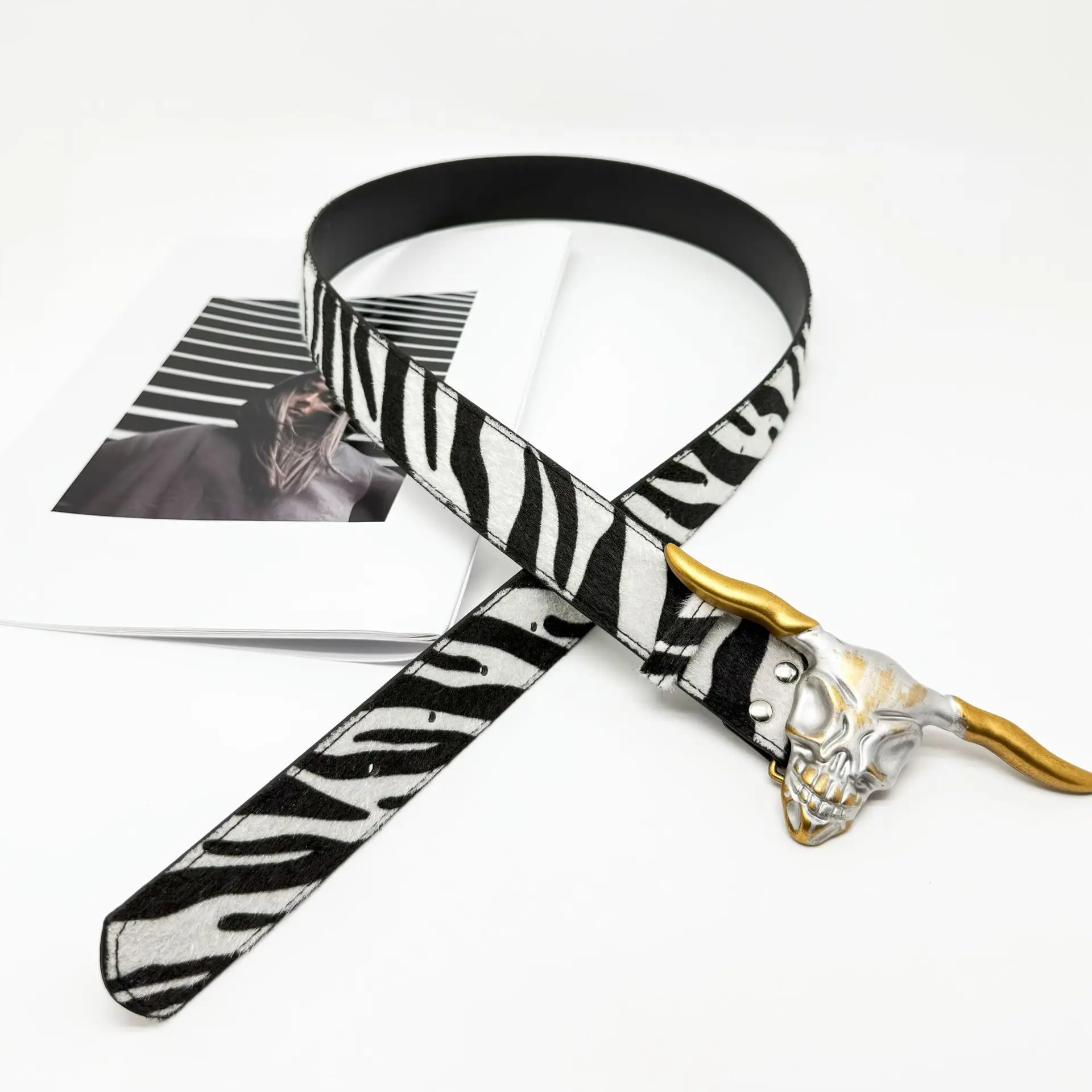 Unisex Zebra Print Waist Belt, Long‑horn Skull Buckle, Cowboy Cowgirl Punk Y2K Hip‑hop Strap, Street Party Accessory for Men
