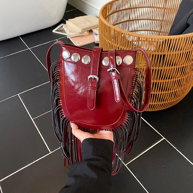 

Tassel Design Women's Crossbody Bags Classic Red PU Leather Phone Coin Purse Lady Daily Commuter Shoulder Bag