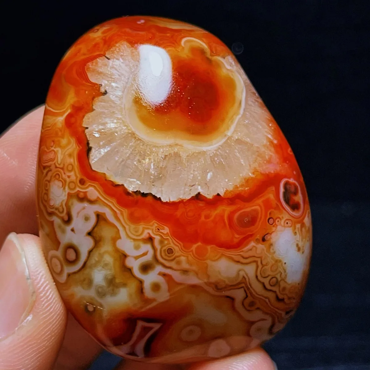 River Stone Banded Agate Palm Stone, Tumbled Polished, Translucent Beauty, Crystal Display, Natural Stone, Table Display