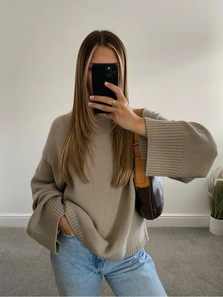 

Women Casual Loose Knitted Pullover Fashion Solid Color Full Sleeve O-neck Sweater Lady New Autumn Highstreet Commute Knitwear