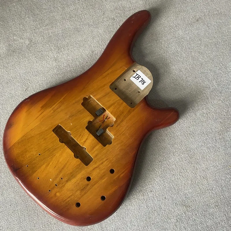 

IB718 Корпус для электрогитары/баса из массива дерева цвета Cherry Burst с активными звукоснимателями PJB, 5 или 6 струн, для замены и самостоятельной сборки (DIY)