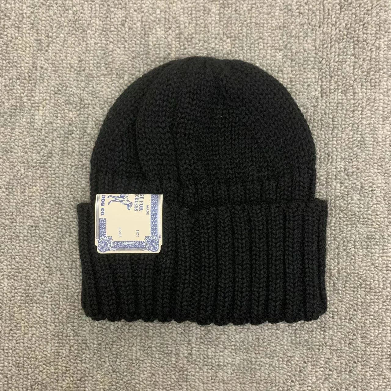 hw-d0g-red-cross-watch-bonnet-tisse-chaud-vintage-en-laine