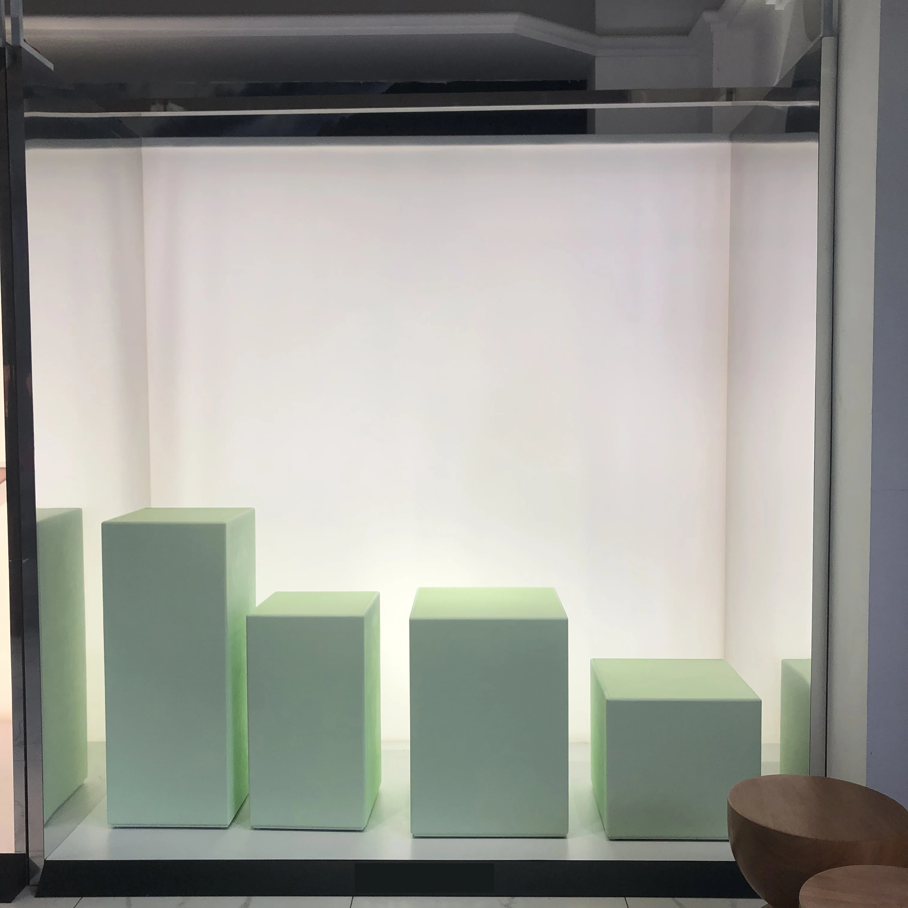 Professional custom creative product display window bag display stage display props
