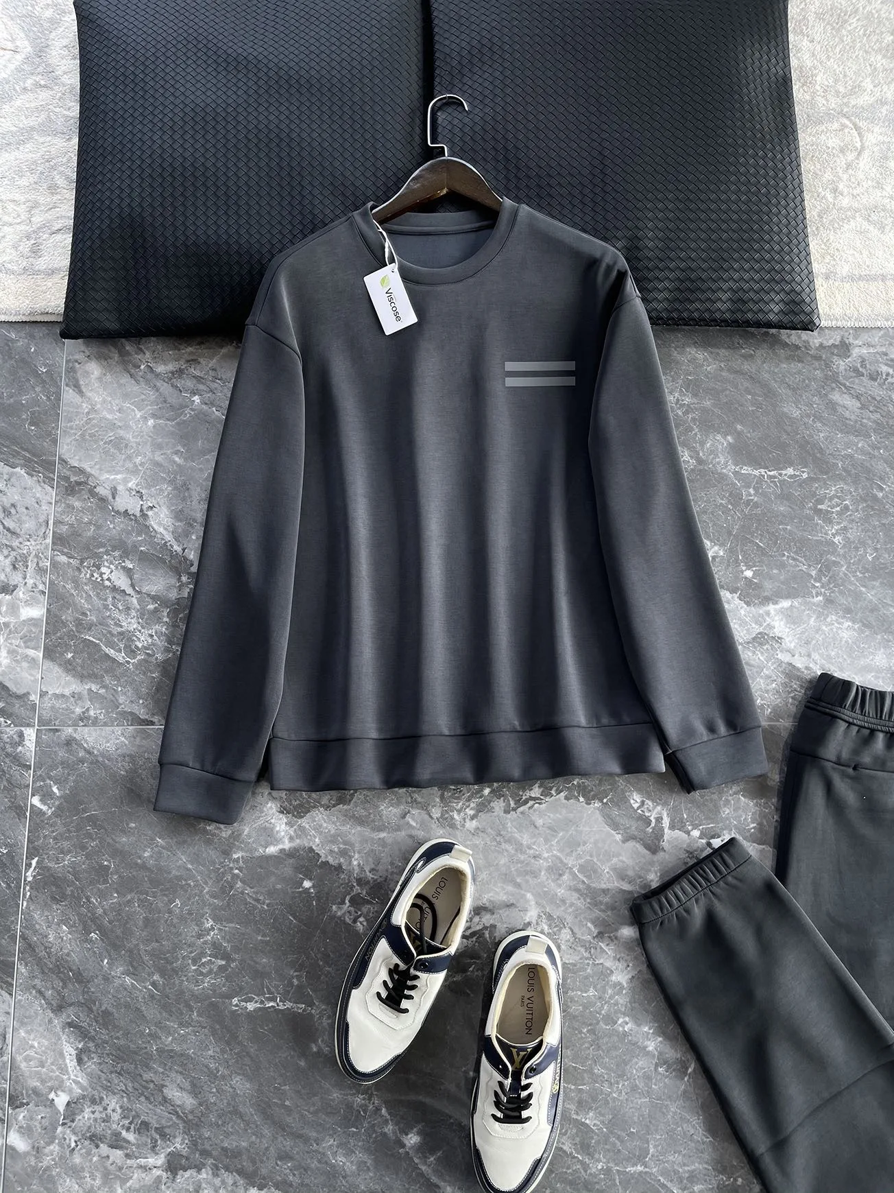 

Autumn and winter versatile elastic air layer texture pullover round neck casual long-sleeved sweater