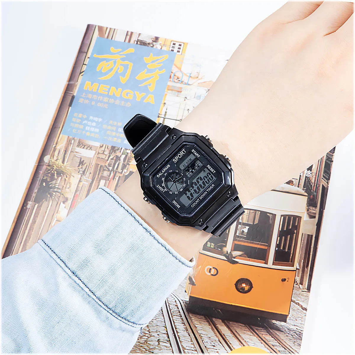 Men's and women's square electronic watches, sports outdoor watches, women's watches