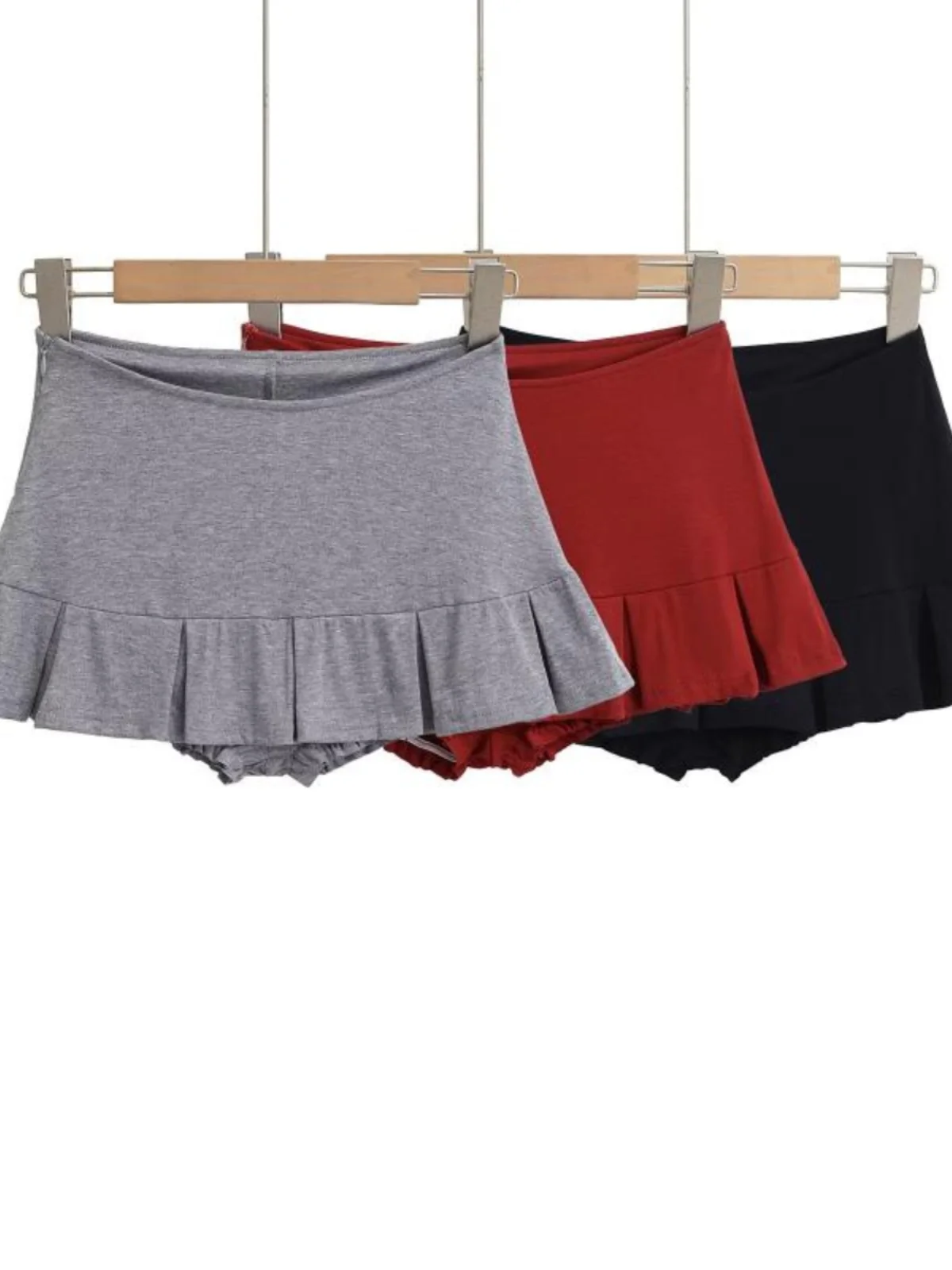 우아한 긴 소매 브이넥 여성 세트 순수한 매력의 스파이시 걸 스타일 허리라인을 돋보이게 하는 스커트와 헴라인 티셔츠 및 반바지