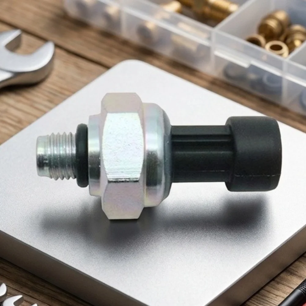 1839415C91 Oil Pressure Sensor Designed for INTERNATIONAL For NAVISTAR Trucks Including 2007 to 2013 Model Years