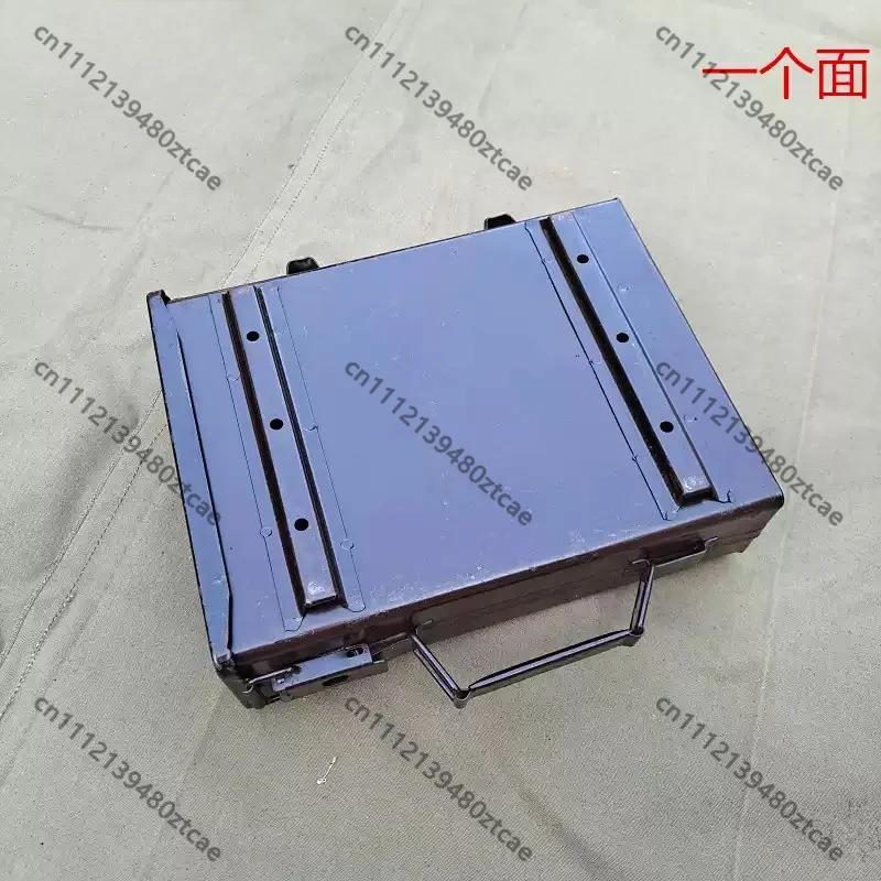 Vintage Style Metal Storage Case Hand‑Carry Steel Box Vehicle‑Mounted Hardware Tool Organizer For Display Decoration Accessory