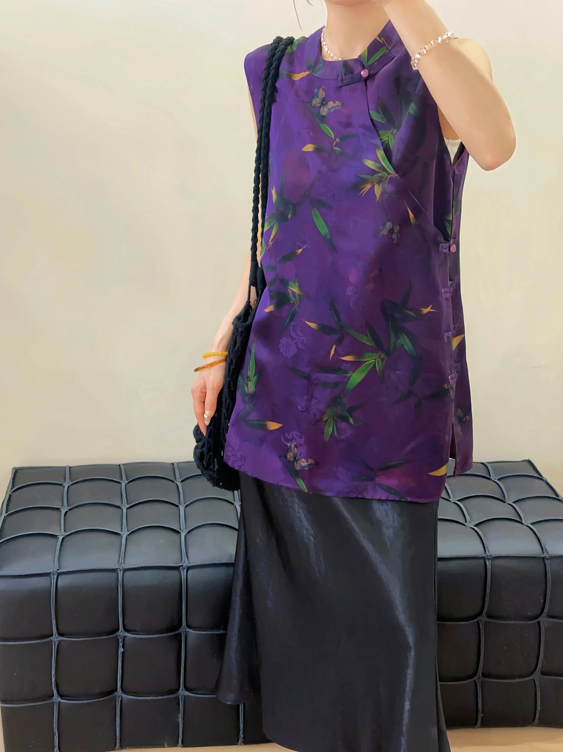 

New 2025 Silk Qipao Top Women's Svel Vest Traditional Chinese Sle Commute Regular Length Head over Footwear