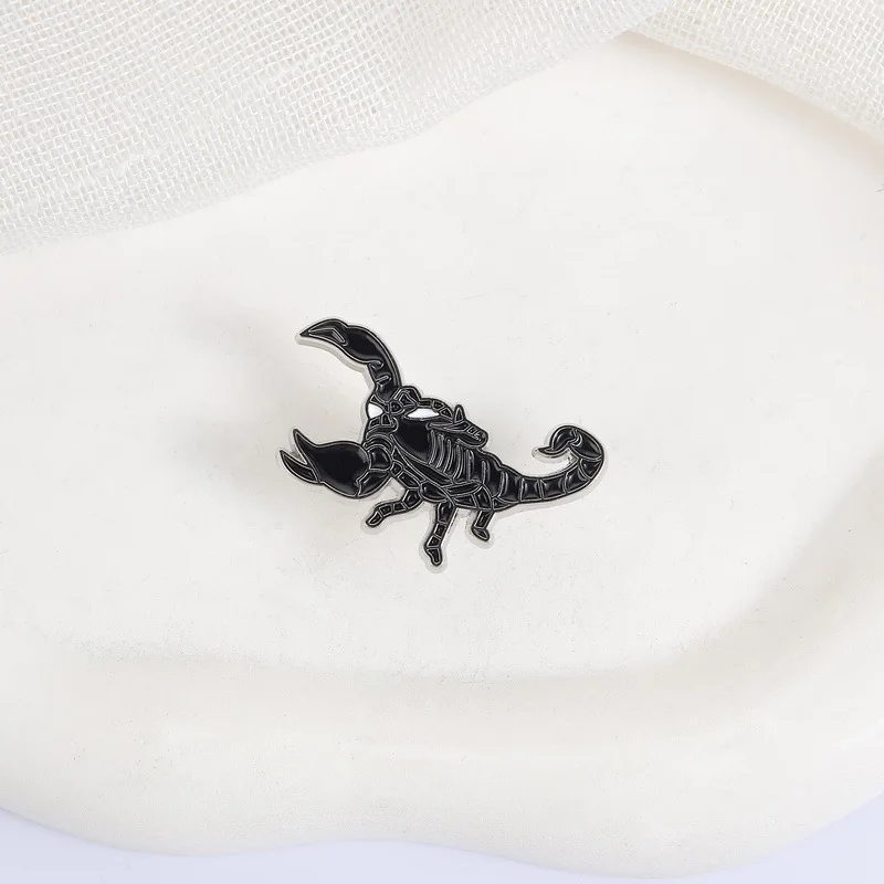 Dark scorpion-shaped badges, Cartoon insect animal series alloy pins, accessory for clothing and bags, gifts for friends