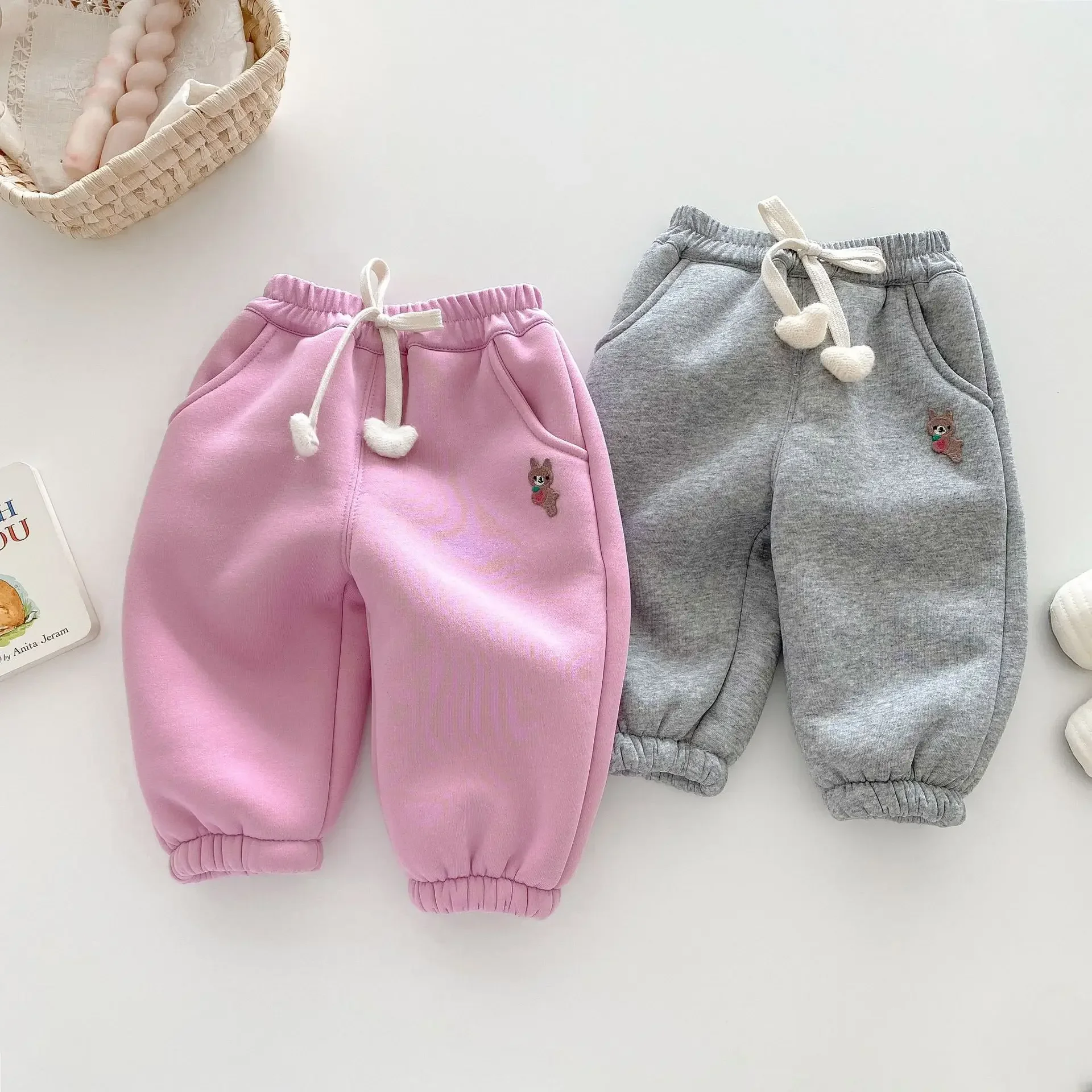 

2024 Winter New in Kids Baby Girls Thicken Warm Clothing , Children Cartoon Patch Velvet Bow Harem Pants Infant Outwear 3M-5Y