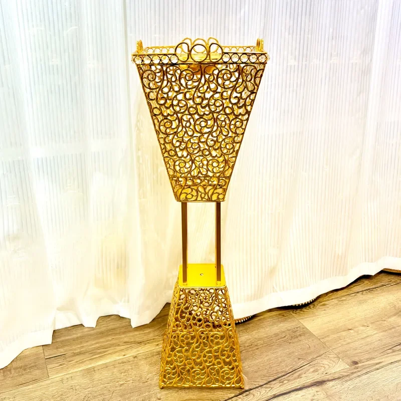 High Quality Metal Arabian Carbon Incense Burner Floor to Ceiling Hollow Pattern Gold Incense Holder for Home Decor
