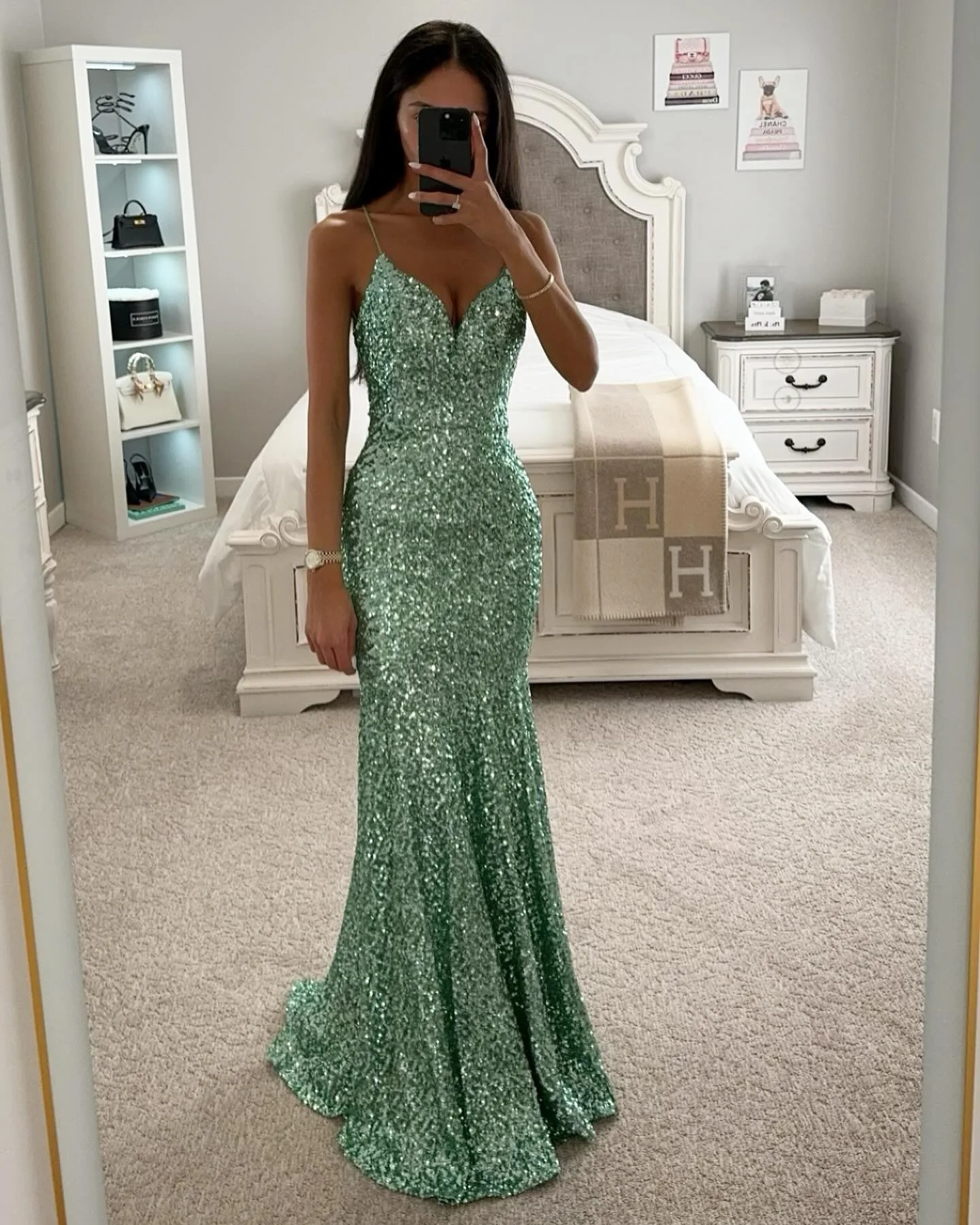 Customized sparkly sequins prom dresses long for women 2025 sage green spaghetti straps mermaid bridesmaid dress evening gowns