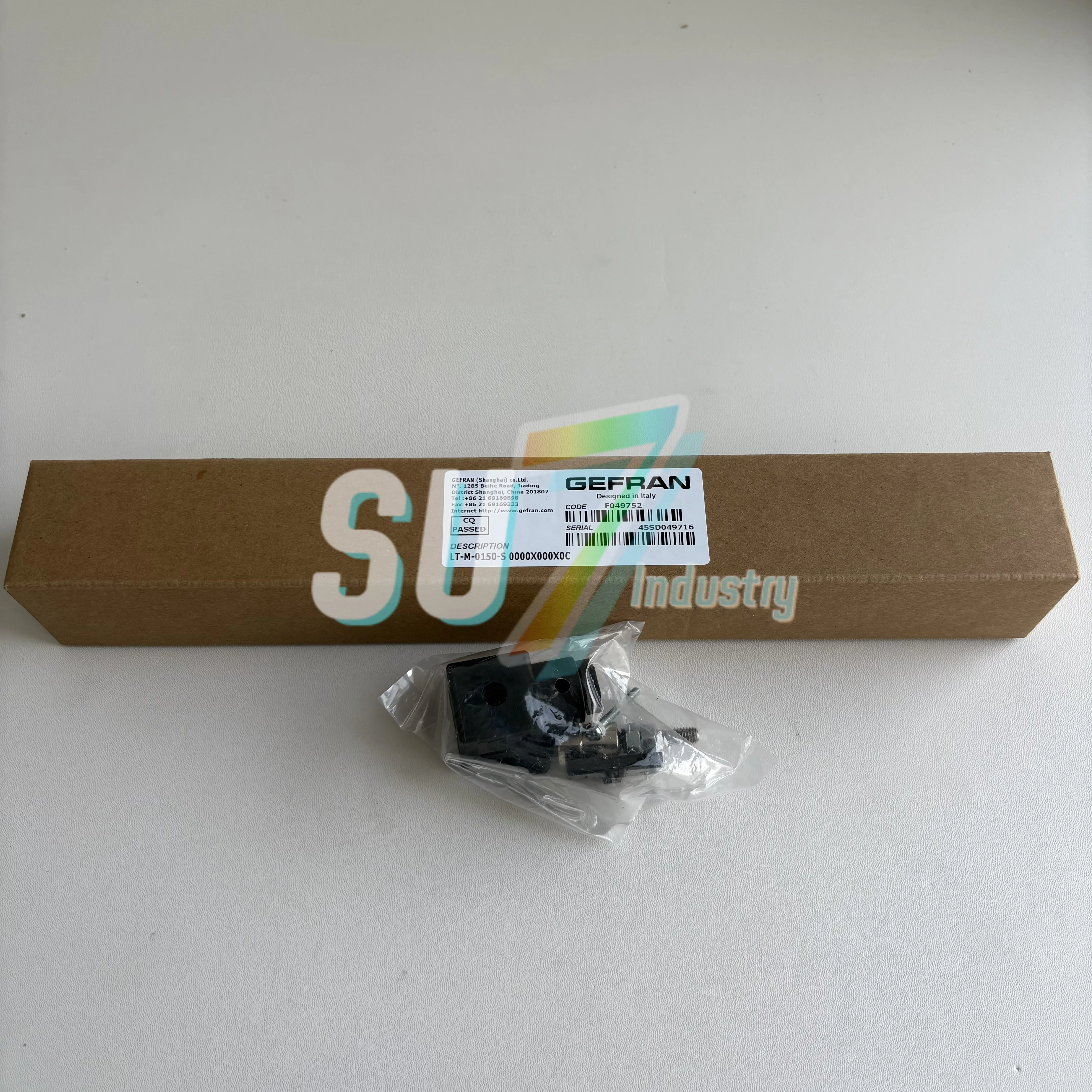 مستشعر الإزاحة LT-M-0150-S أصلي جديد
