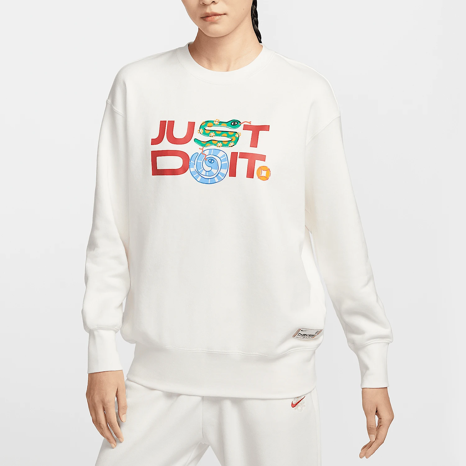 

Nike genuine Women's Oversized Round Neck Sweatshirt HV8462-133