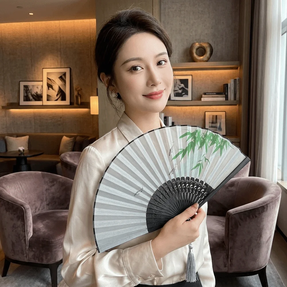 Portable 7-Inch Ancient Style Folding Fan Traditional Handmade Hand Cranked Fan Classical with Tassels Crane Handheld Fan Party