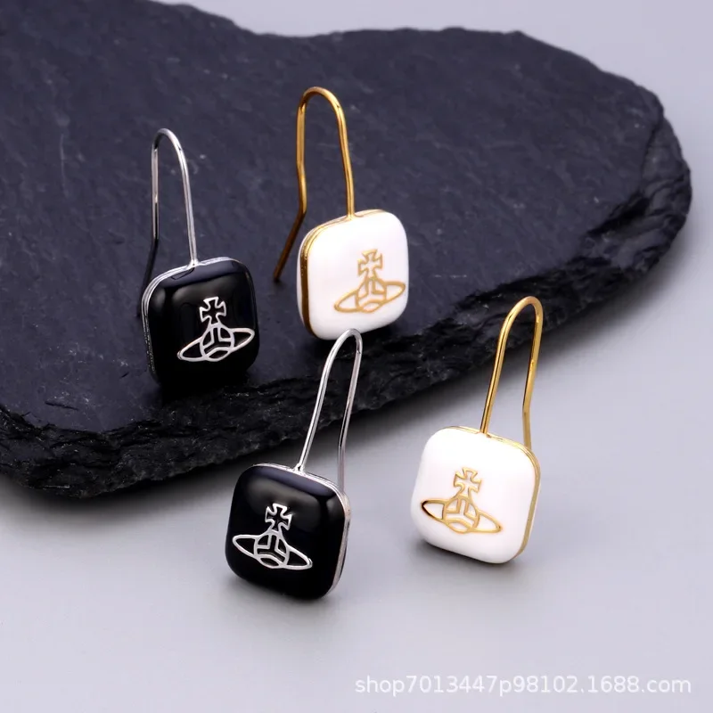 New earrings Xiaoxiangfeng Seiko Epoxy Pattern Fashion Women's Versatile Earrings