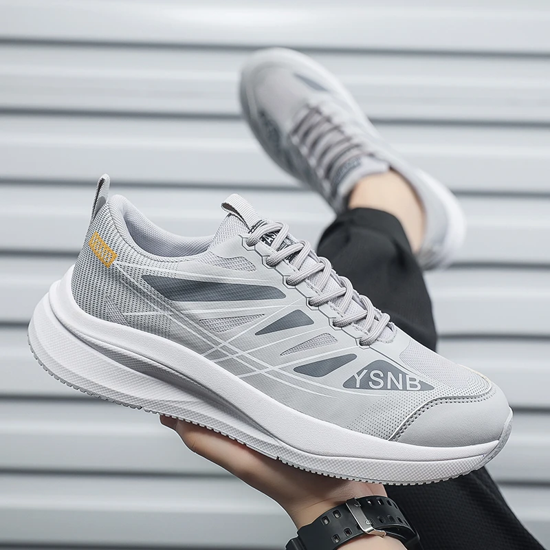 

Новые уличные легкие кроссовки, противоскользящая и износостойкая мужская повседневная спортивная обувь, дышащая мужская обувь на толстой подошве