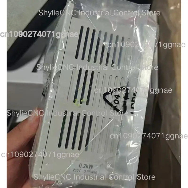 

New VFD002S23A 200W inverter for fast delivery