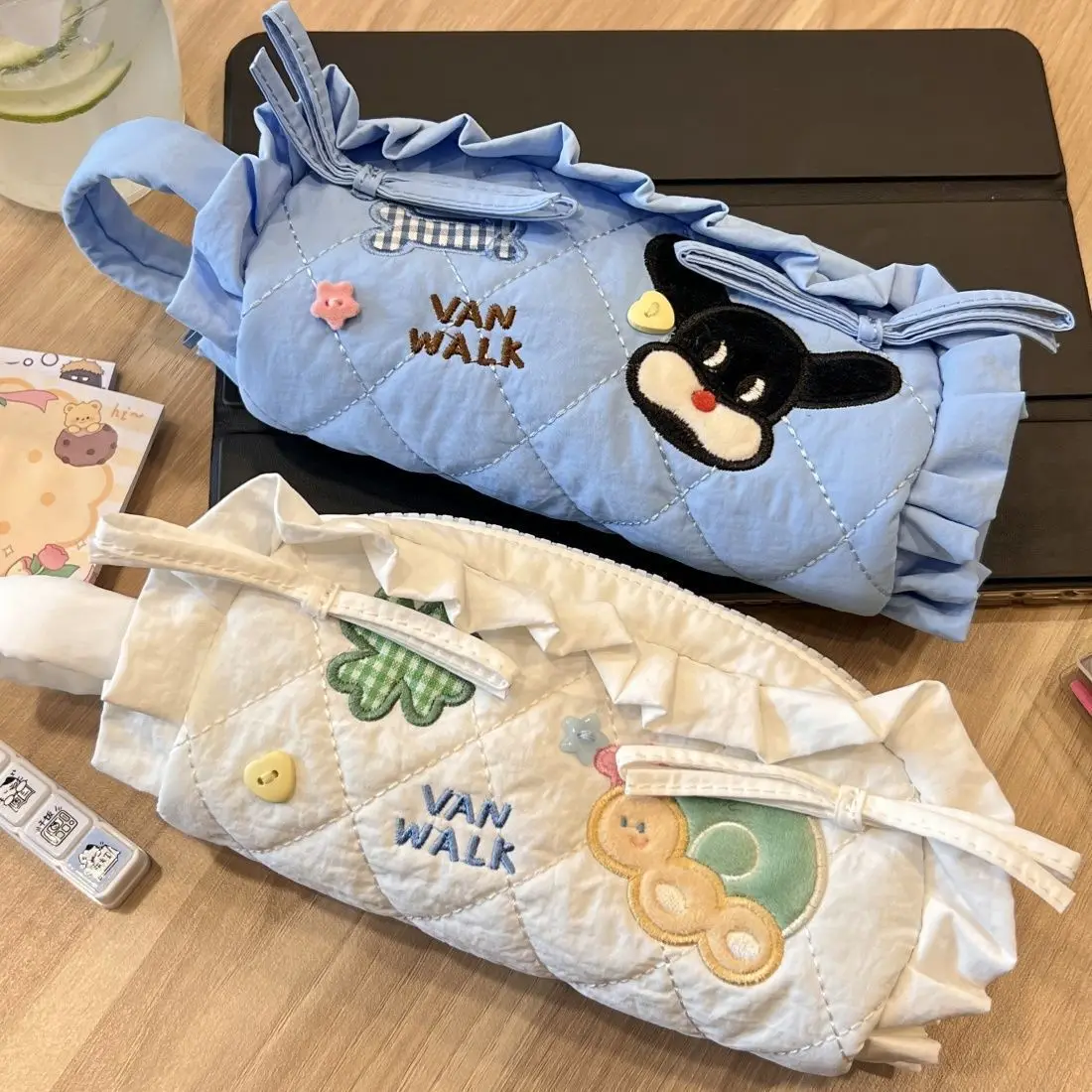 Tide Hot Style Girl Lovely Stars Rabbit Pen Bag Heart Lace Pillow, Pen Bag Large Capacity Stationery Receive Bag