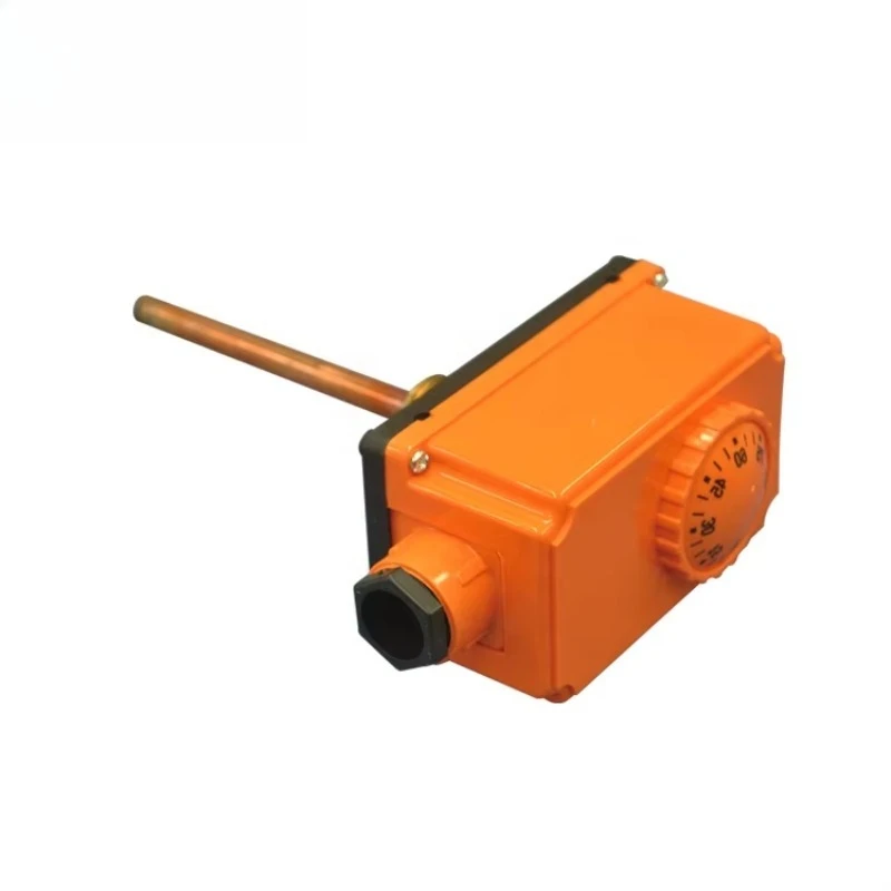 Immersion heating boiler thermostat for heater control