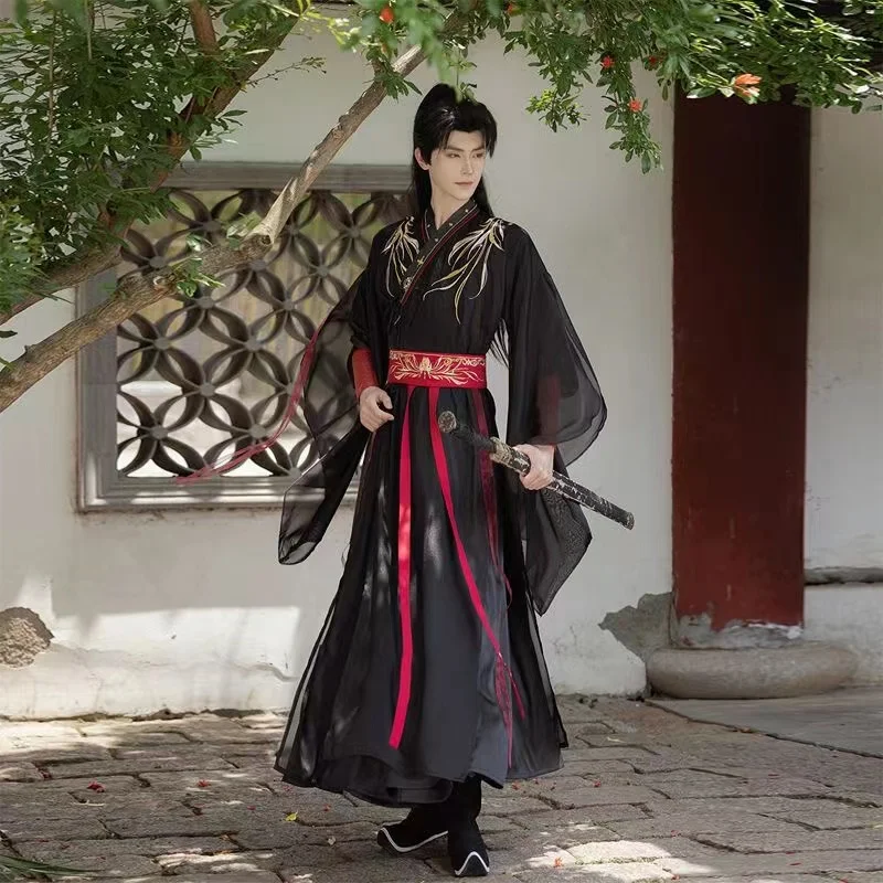 

Heavy Industry Men's Hanfu Traditional Chinese Cross Collar Embroidery Suit Halloween Martial Swordsman Cosplay Outfits Han Robe