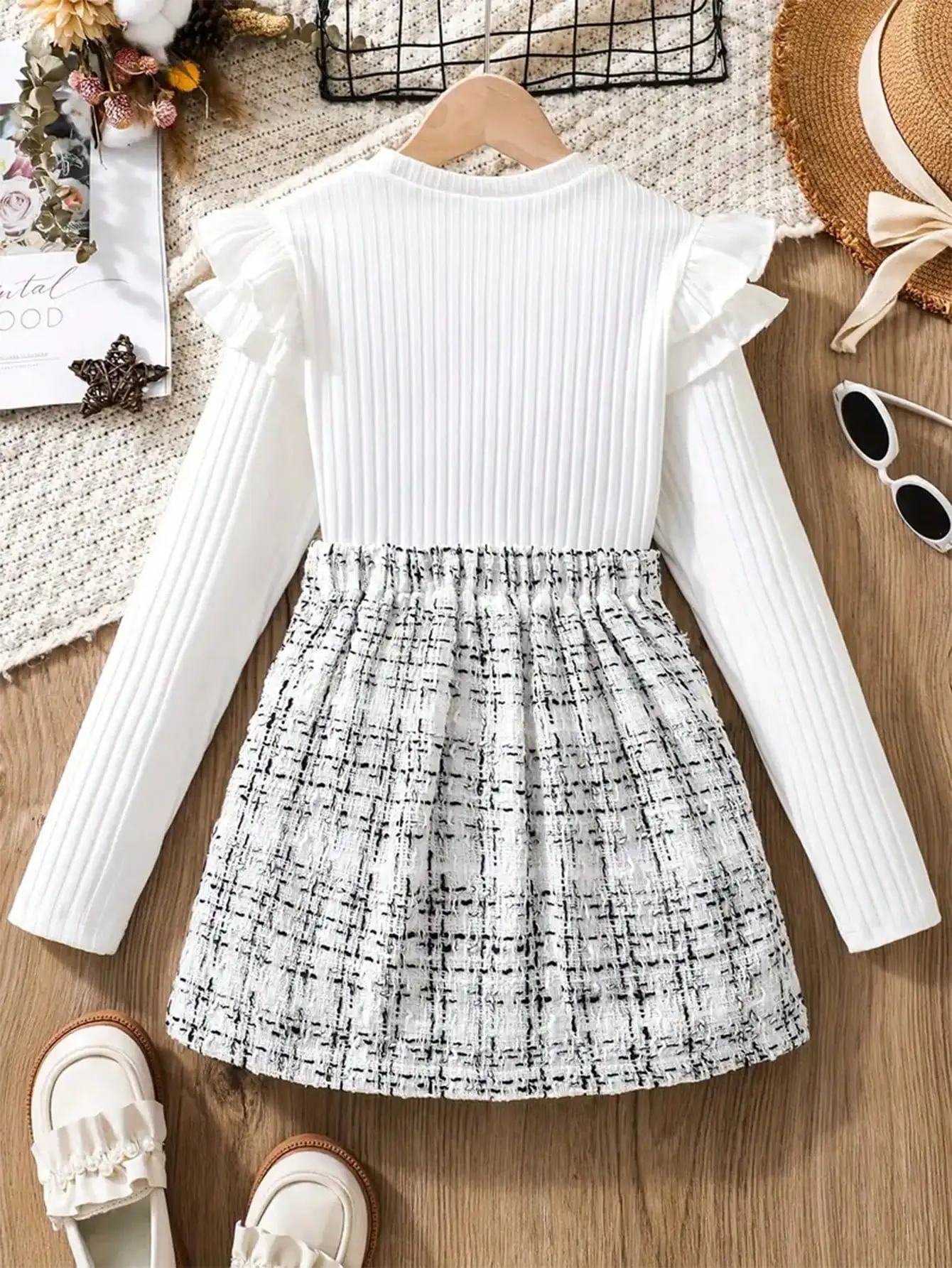 Einzigartiges Langarm-Oberteil mit Rüschenrand und Twill-Strickrock-Set, beliebter Stil für den Alltag und Reisen – Detail 4