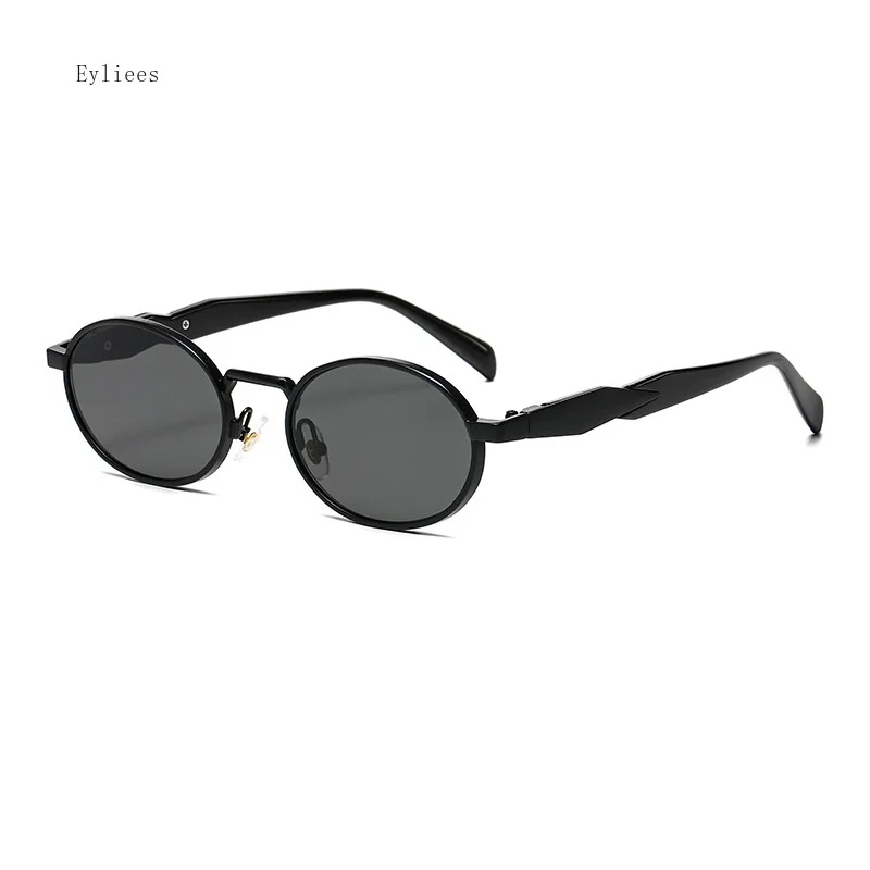 

Luxury Oval Punk Sunglasses Female 2025 Y2K Style Retro Suneyeglass Unisex UV Protection Vacation Sand Party Gafas