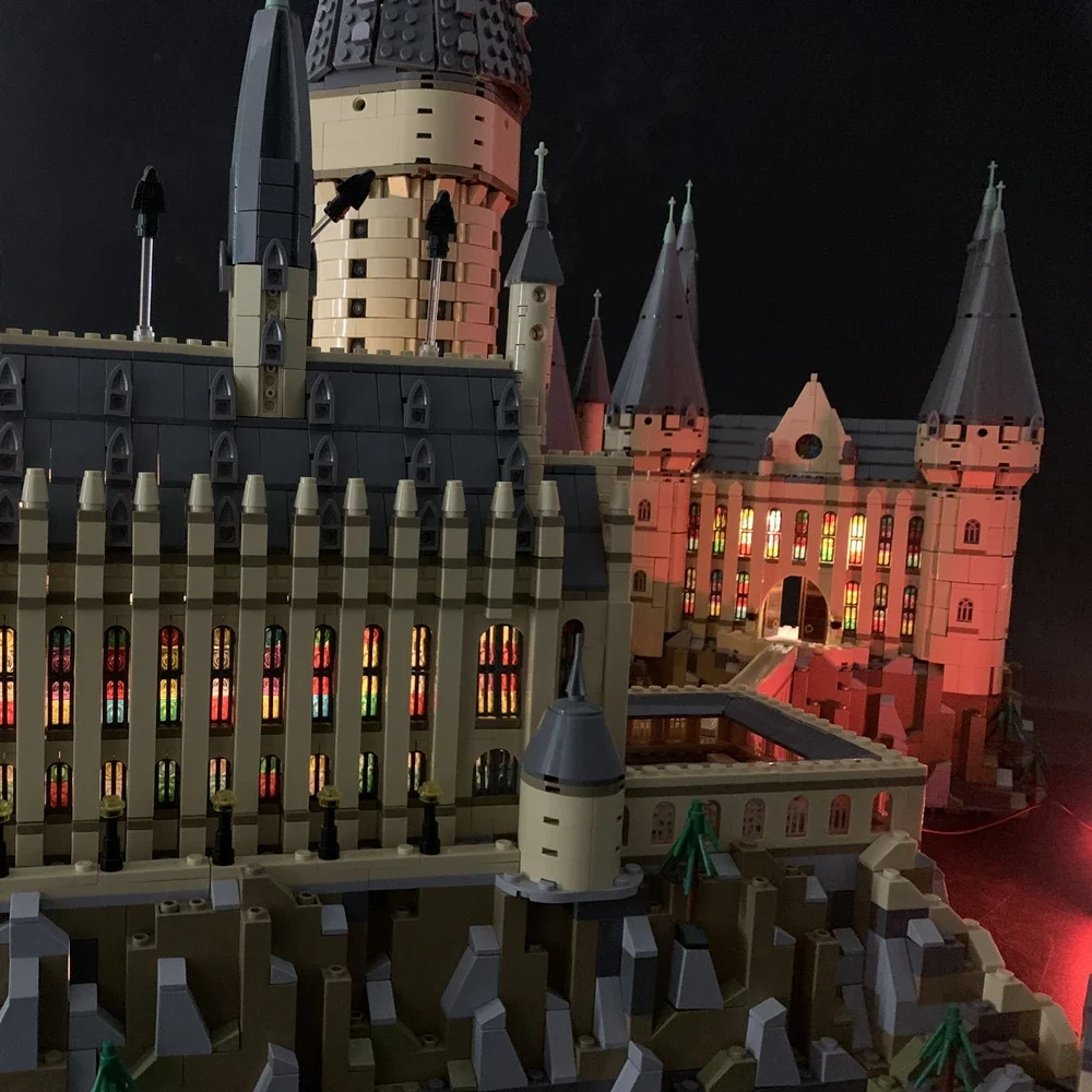 Luce a LED compatibile per Hogwarts Castle 71043 Building Blocks Lampada decorativa con telecomando (Non include i blocchi di costruzione)