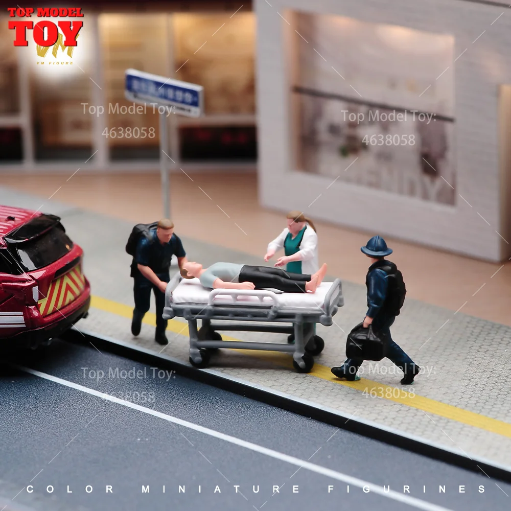 Painted Miniatures 1/64 Rescue Team Doctors and Injured Patients Emergency Scene Figure Dolls Unpainted Model For Car Vehicles