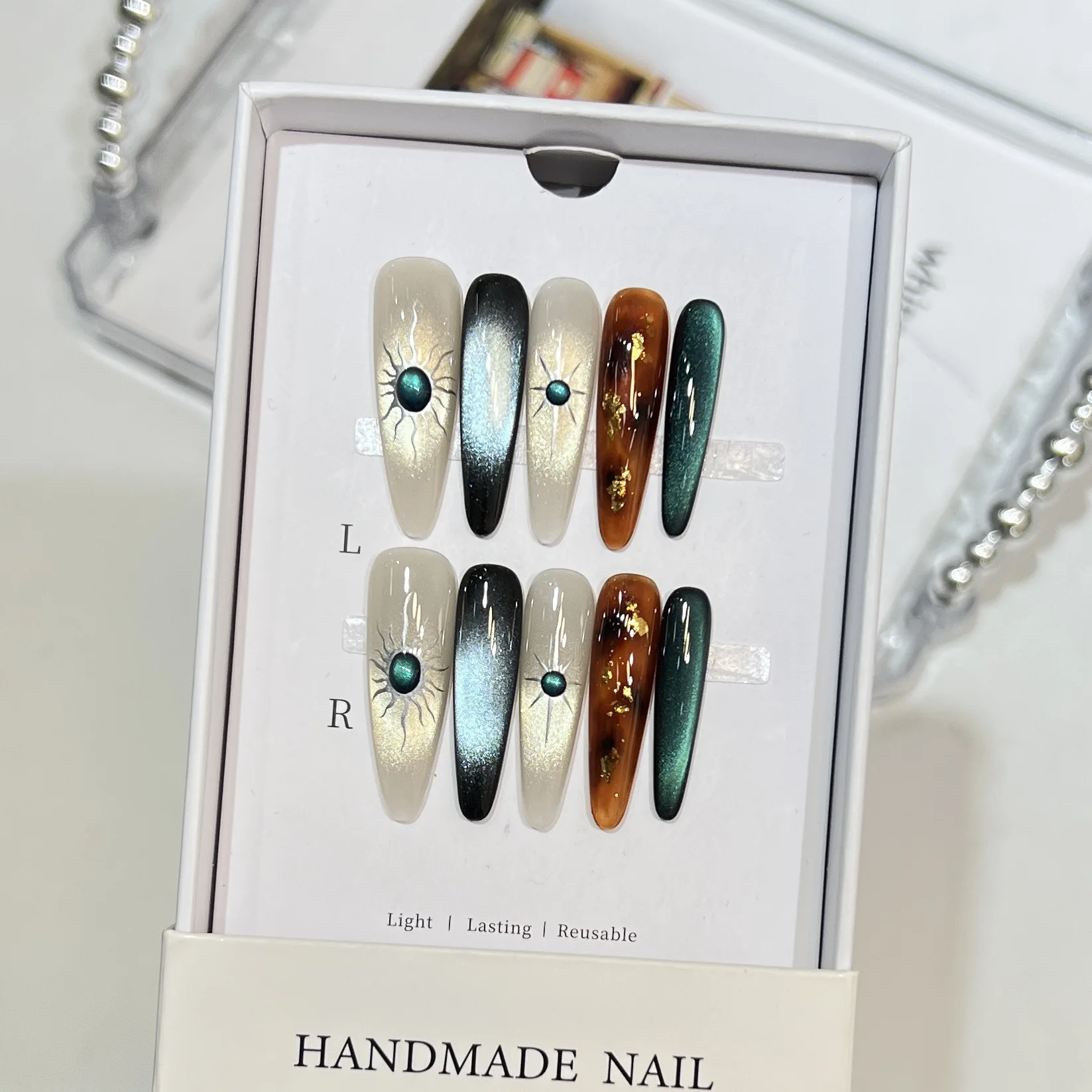 10 قطع اليدوية الأظافر وهمية الخريف والشتاء ارتداء مسمار قطعة ليوبارد طباعة الذهب احباط الزجاج القط العين مسمار الفن الأظافر وهمية #1