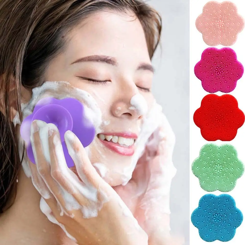 Spazzola per la pulizia del viso in silicone a forma di fiore Cintura esfoliante Ventosa Cura della pelle Scrub Detergente Rimozione dei punti neri Pulizia del viso