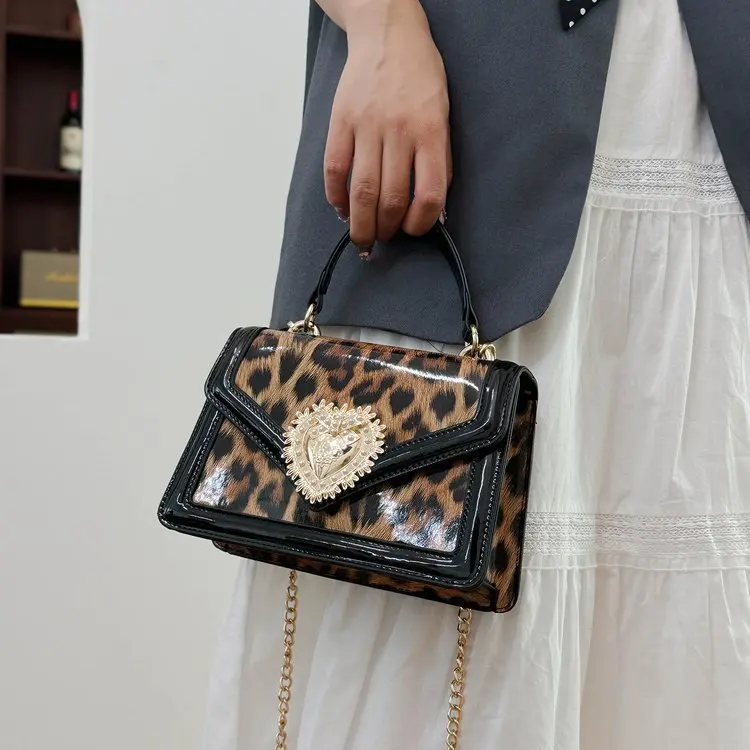 Petit sac carré en strass pour femmes, sac à bandoulière inspiré de styliste, sac à bandoulière Chic de luxe, fourre-tout en cuir PU, nouvelle collection 2025 ​