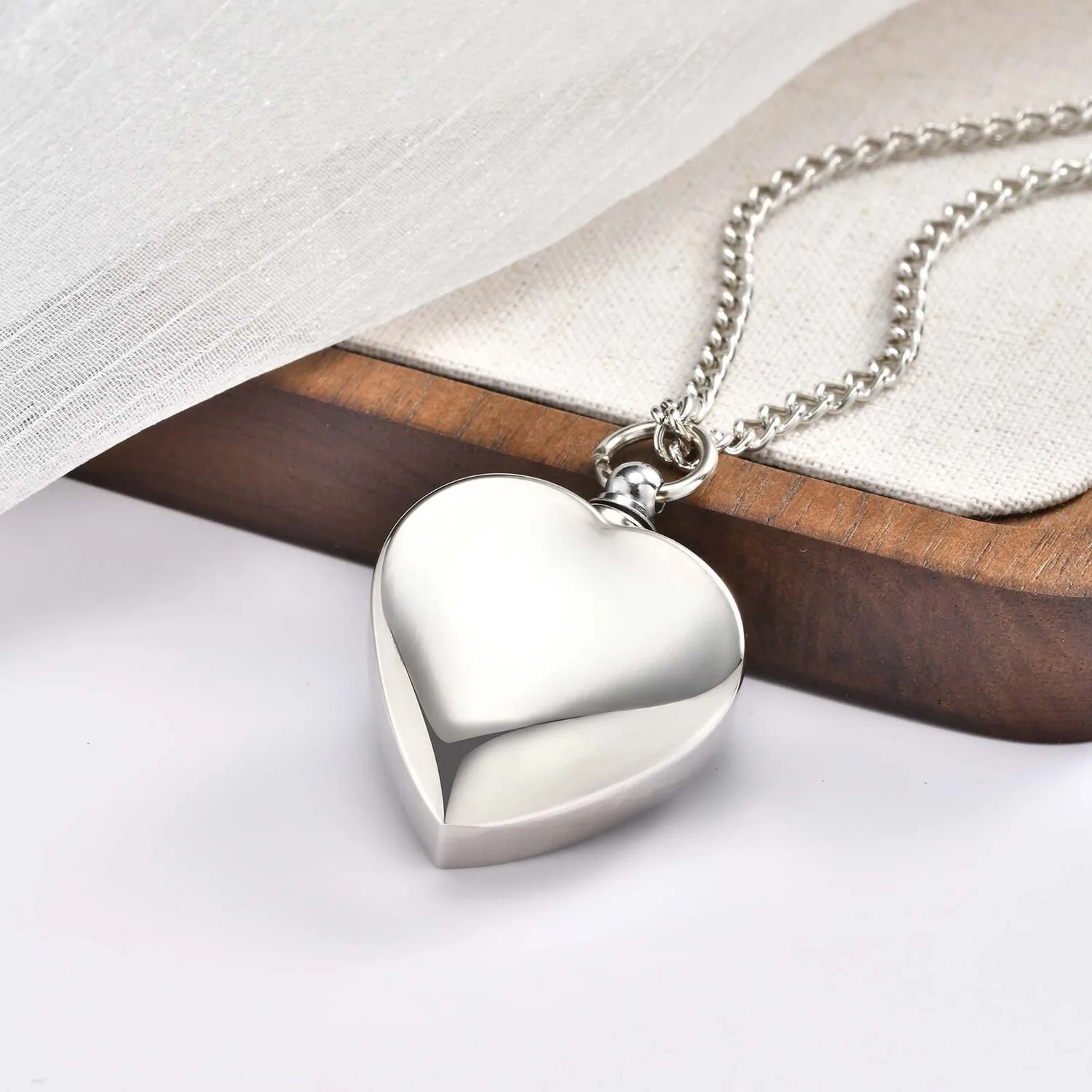 Vnox Free Photo القلائد المخصصة للنساء والرجال، قلادة جرة القلب مع مجموعة ملء القمع، مجوهرات تذكارية 71.5 سم