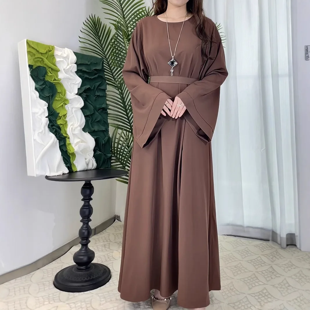 

New Muslim fashion Abaya women's dress sold in Dubai in the Middle East Arab net color Islamic dress robe lace long dress